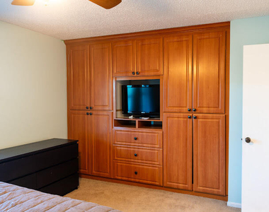 805 W Oakland Park Boulevard - Photo Thumbnail 26