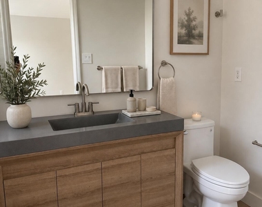 13479 Fountain View Boulevard - Photo Thumbnail 16