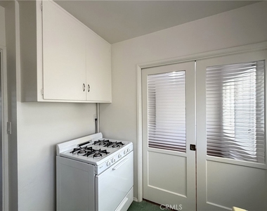 1120 N Monterey - Photo Thumbnail 7