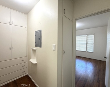 1120 N Monterey - Photo Thumbnail 8