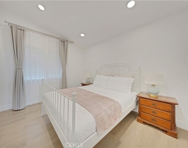 1107 N Short - Photo Thumbnail 16