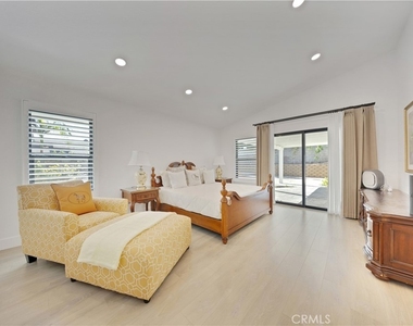 1107 N Short - Photo Thumbnail 18