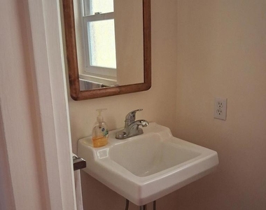 3296 San Luis Street - Photo Thumbnail 13