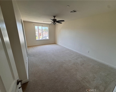 15447 Pomona Rincon - Photo Thumbnail 14