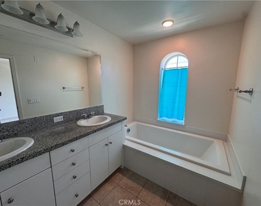 15447 Pomona Rincon - Photo Thumbnail 18