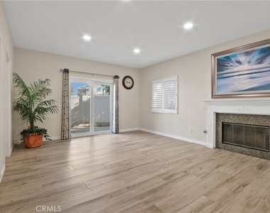 12521 San Mina Court - Photo Thumbnail 5