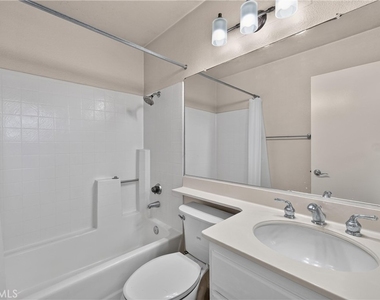 856 Maitland Privado - Photo Thumbnail 12