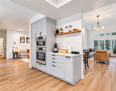 5038 Durant Court - Photo Thumbnail 8