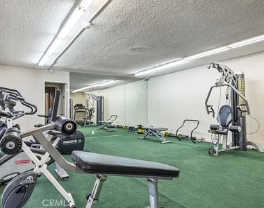 5460 White Oak - Photo Thumbnail 6