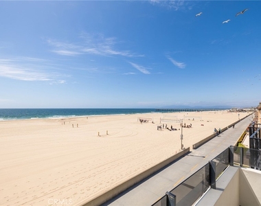 536 The Strand - Photo Thumbnail 20
