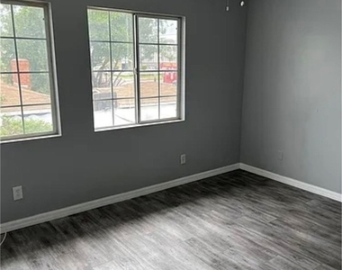 1755 E 92nd Street - Photo Thumbnail 16