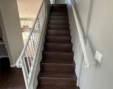 1755 E 92nd Street - Photo Thumbnail 9
