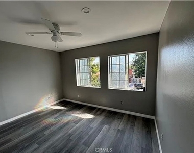 1755 E 92nd Street - Photo Thumbnail 13