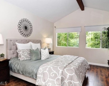 24411 Mira Verde - Photo Thumbnail 8