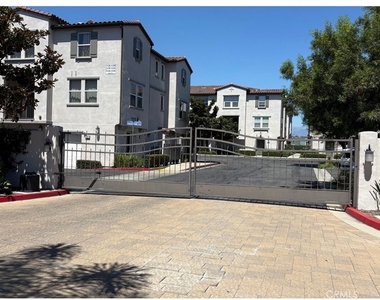 1129 Calle Montana - Photo Thumbnail 6