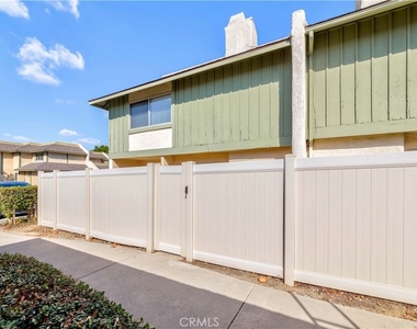 501 Pecan Way - Photo Thumbnail 41
