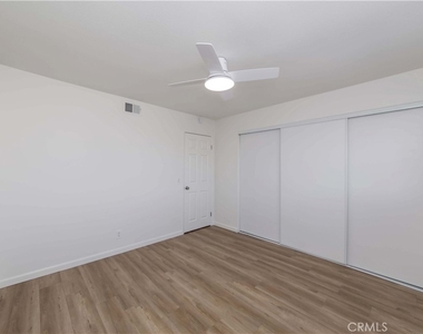 501 Pecan Way - Photo Thumbnail 32