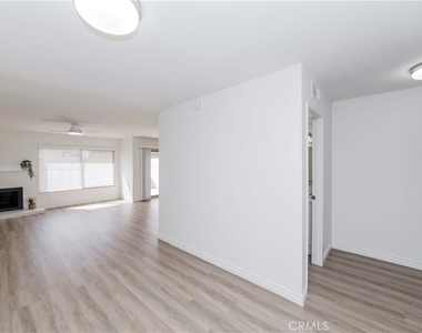 501 Pecan Way - Photo Thumbnail 6