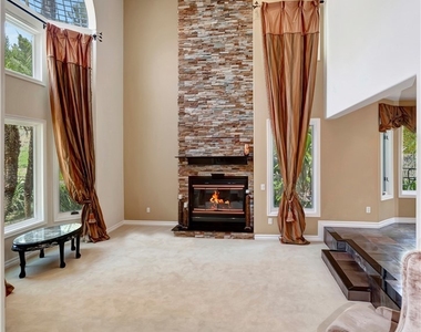 3140 E Bradbury Court - Photo Thumbnail 13