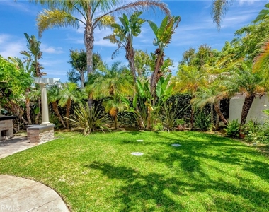 3140 E Bradbury Court - Photo Thumbnail 39