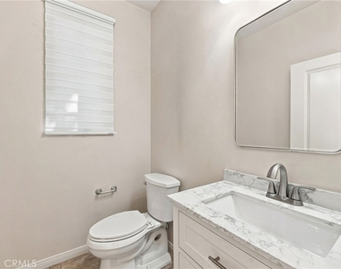 34 Brindisi - Photo Thumbnail 12