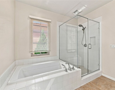 34 Brindisi - Photo Thumbnail 16