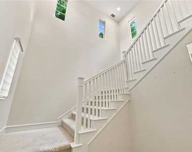 34 Brindisi - Photo Thumbnail 22