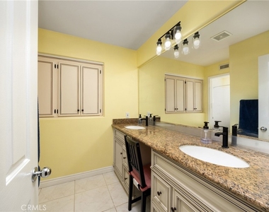21 Foxcrest - Photo Thumbnail 18