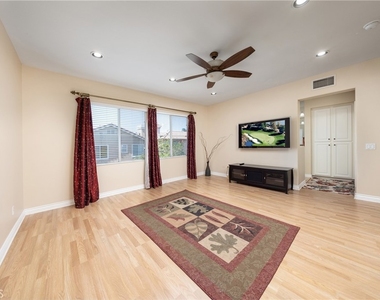 21 Foxcrest - Photo Thumbnail 13