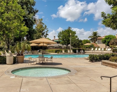 21 Foxcrest - Photo Thumbnail 28