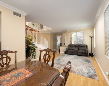 21 Foxcrest - Photo Thumbnail 54