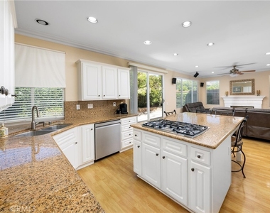21 Foxcrest - Photo Thumbnail 45