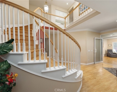 21 Foxcrest - Photo Thumbnail 11