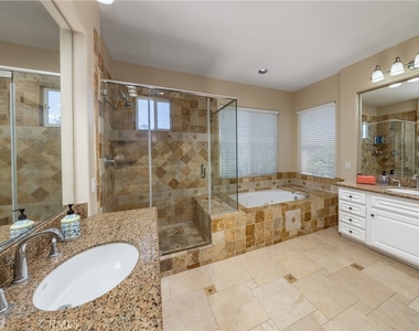 21 Foxcrest - Photo Thumbnail 14