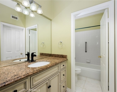 21 Foxcrest - Photo Thumbnail 21