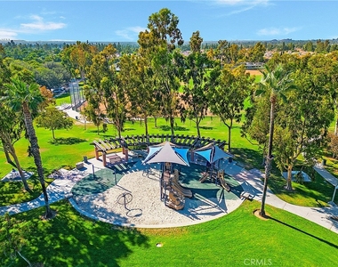 21 Foxcrest - Photo Thumbnail 31
