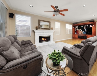 21 Foxcrest - Photo Thumbnail 3