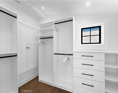 156 Pearl Street - Photo Thumbnail 16