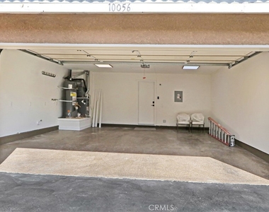 10056 Base Line - Photo Thumbnail 17