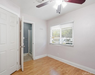 1707 N Arrowhead - Photo Thumbnail 24