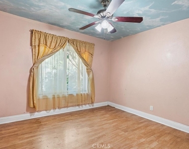 1707 N Arrowhead - Photo Thumbnail 22