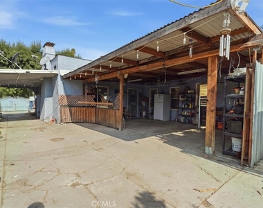 1707 N Arrowhead - Photo Thumbnail 27