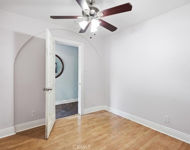 1707 N Arrowhead - Photo Thumbnail 23