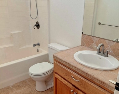 26706 Cumberland - Photo Thumbnail 14