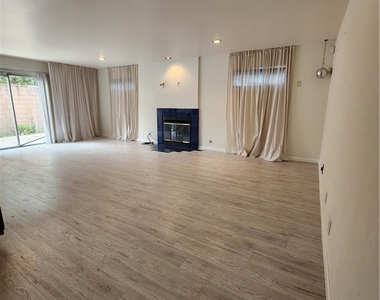 2912 Acresite Street - Photo Thumbnail 9