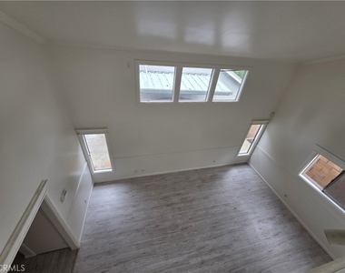 2912 Acresite Street - Photo Thumbnail 23