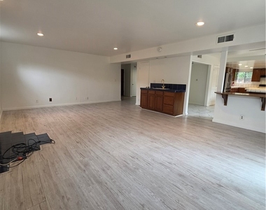 2912 Acresite Street - Photo Thumbnail 20