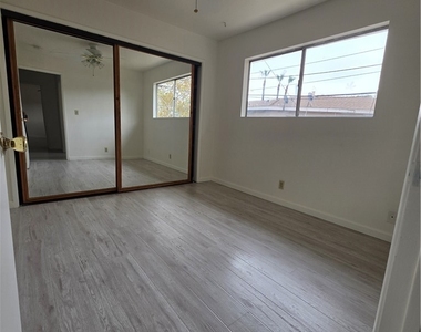 2912 Acresite Street - Photo Thumbnail 24