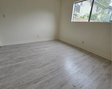 2912 Acresite Street - Photo Thumbnail 21