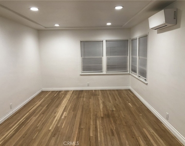 4131 Verdugo Rd - Photo Thumbnail 7